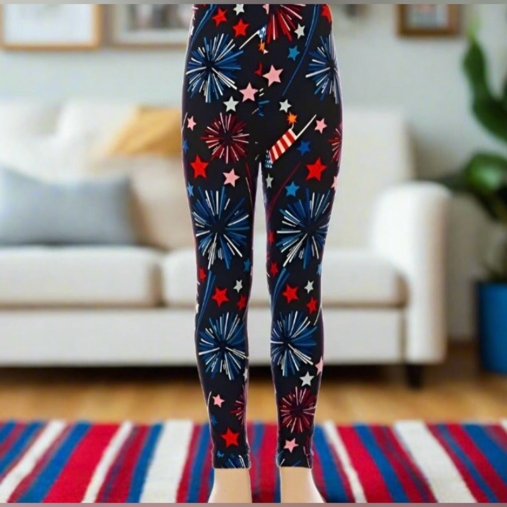 Small NEW Girls American Flag Firework 4th of July Leggings, Labor Day Leggings